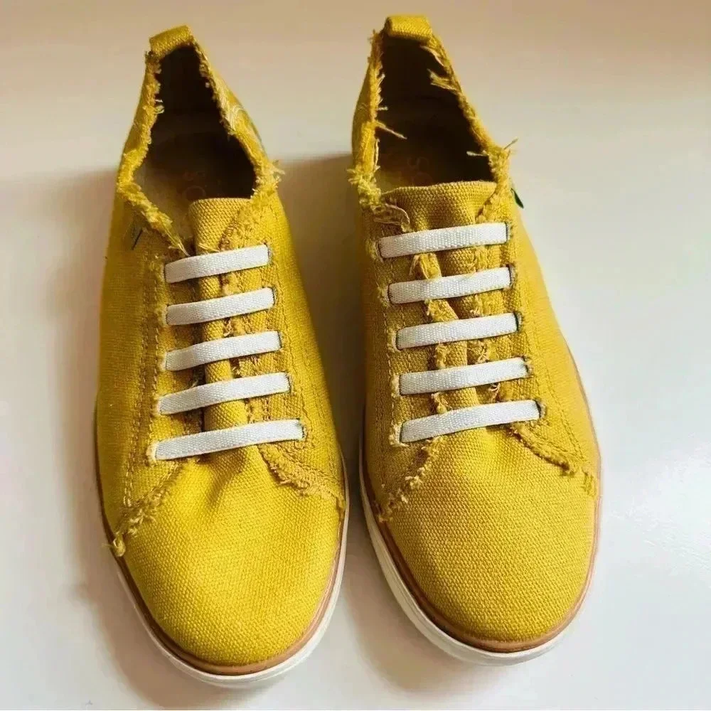 NWOT SOUL Naturalizer Kemper Stretch Slip On Sneakers